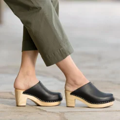 Nisolo Heels-All-Day Heeled Clog Black