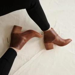 Nisolo Heels-Dari Boot Brandy