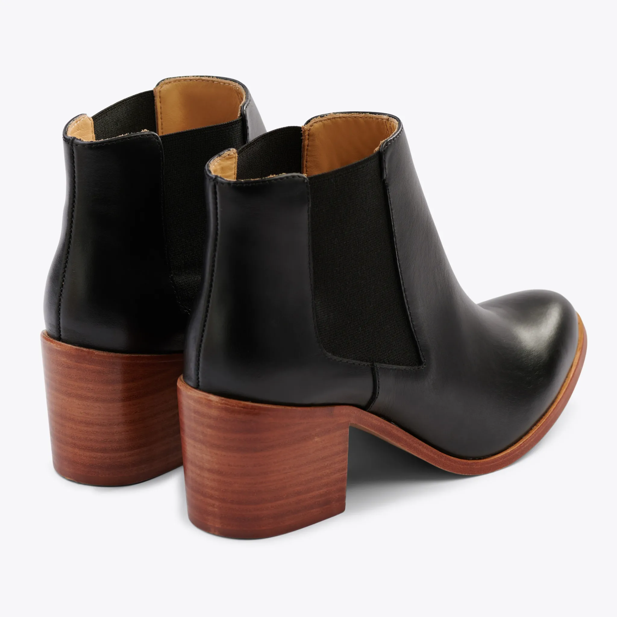 Nisolo Heels-Heeled Chelsea Boot Black