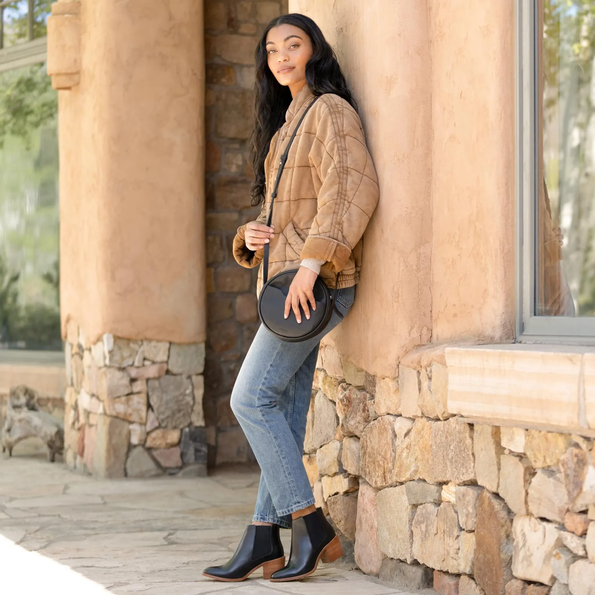 Nisolo Heels-Heeled Chelsea Boot Black